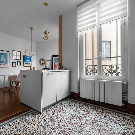 Appartement Le Joffre - Calme Et Lumineux En Centre *